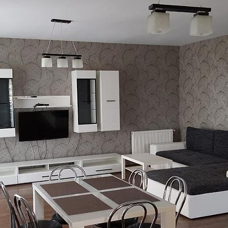 Apartament Lux Albert Olimp Bagian luar foto