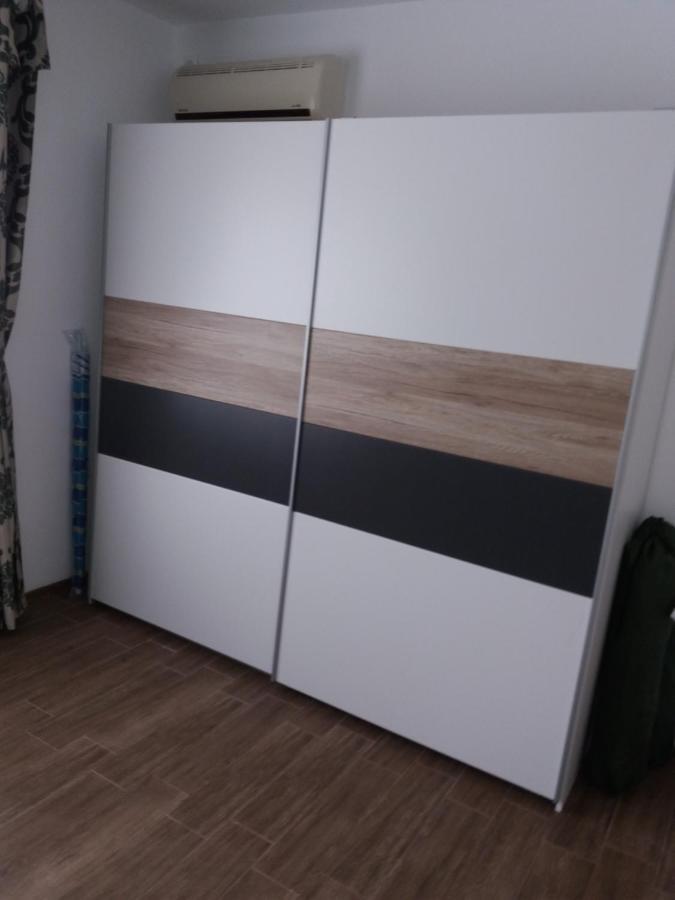 Apartament Lux Albert Olimp Bagian luar foto
