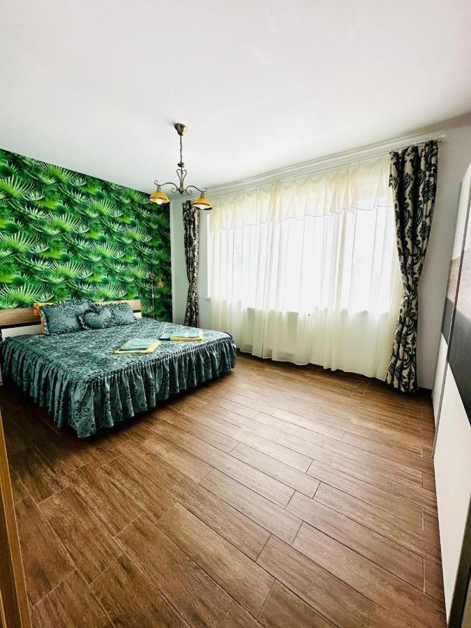 Apartament Lux Albert Olimp Bagian luar foto